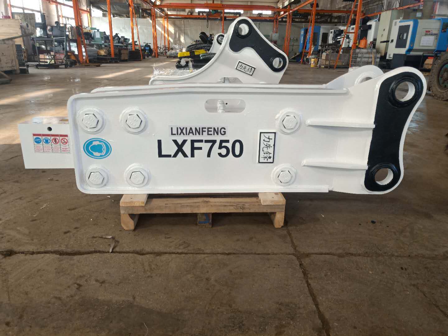 煙臺(tái)LXF750直角型破碎錘